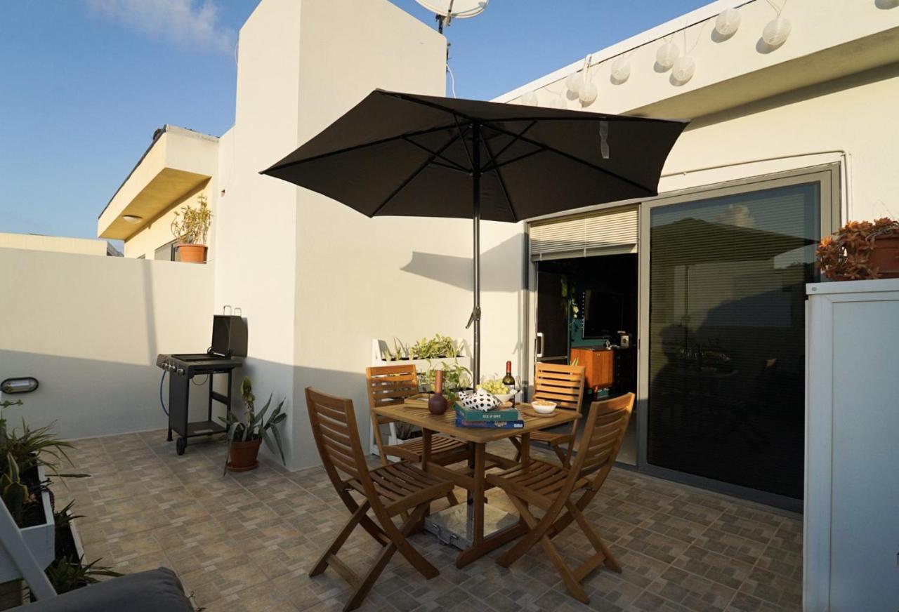 Apartamento Cosy Designer Seaview Penthouse With Terrace & Bbq Bahía de San Pablo Exterior foto